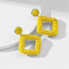 Load image into Gallery viewer, Beaded diamond (14 colors)