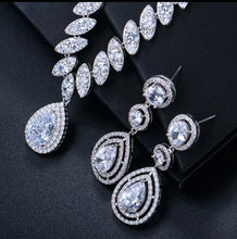 Load image into Gallery viewer, SASHA