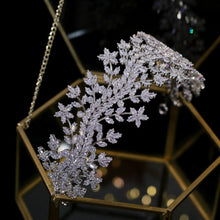 Load image into Gallery viewer, CHASSIDY