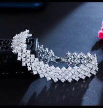 Load image into Gallery viewer, EVA