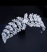 Load image into Gallery viewer, ZARA (instock)