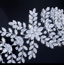 Load image into Gallery viewer, ZARA (instock)