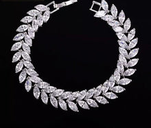 Load image into Gallery viewer, TINA (instock)