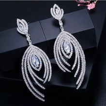 Load image into Gallery viewer, QUEEN (INSTOCK)