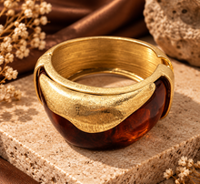 Load image into Gallery viewer, Brown &amp; Gold

