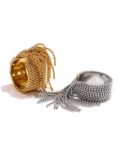 Load image into Gallery viewer, Gold ring
