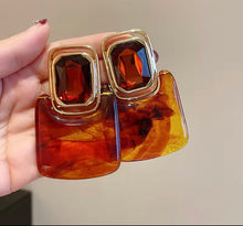 Load image into Gallery viewer, Spring 8
