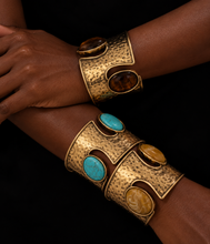 Load image into Gallery viewer, Antique stone bracelet
