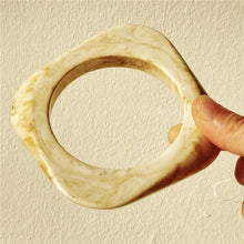 Load image into Gallery viewer, Nude acrylic bracelet set
