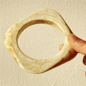 Nude acrylic bracelet set