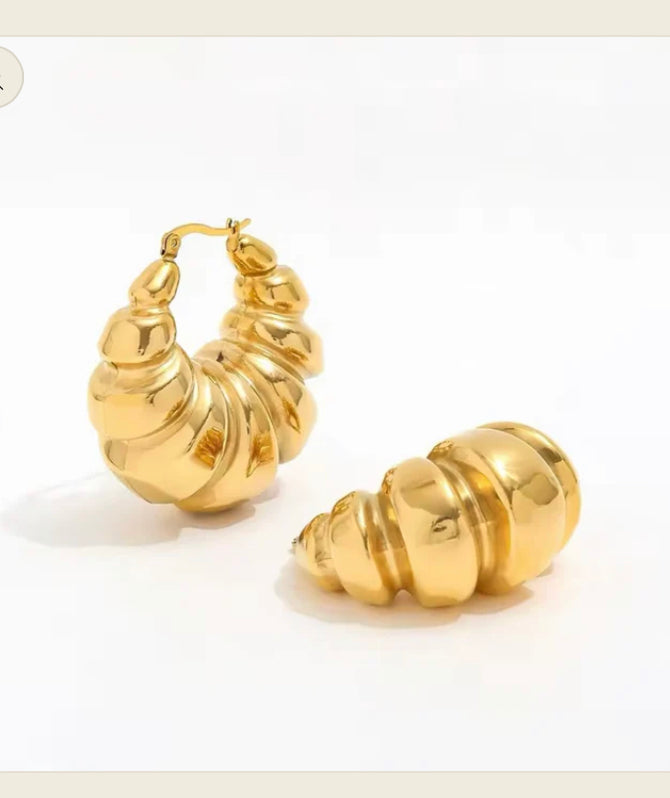 Chunky gold hoops