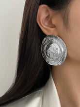 Load image into Gallery viewer, Unique Silver
