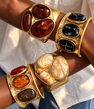 Load image into Gallery viewer, Gold Brown tone bracelet

