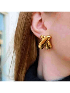EC 22 (Gold)
