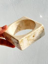 Load image into Gallery viewer, Nude acrylic bracelet set
