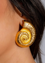 Load image into Gallery viewer, ZARA Golden Shells (Gold)
