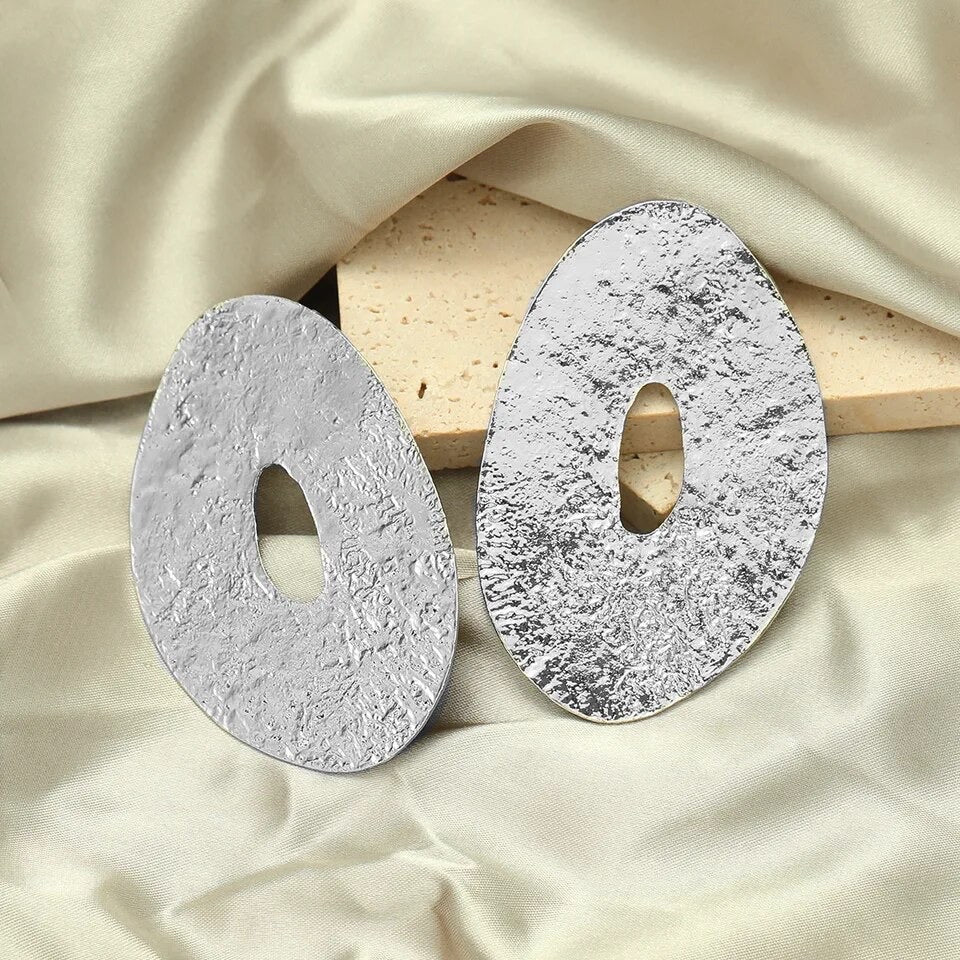 Crushed around (Silver)