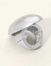Load image into Gallery viewer, Chunky round ring (Silver)

