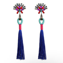 Load image into Gallery viewer, Blue stone tassel
