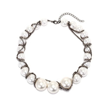 Load image into Gallery viewer, Zara Pearl Necklace
